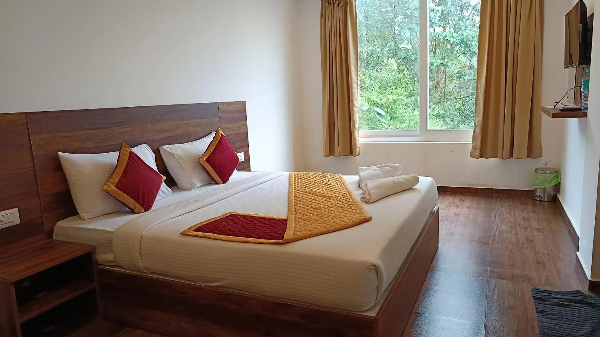 Elenji Revive Resort Munnar Indien